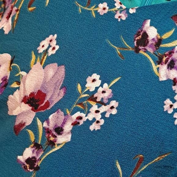 Belongsci Blue Floral Bell Sleeve Lined Dress. Size XL NWT - Picture 8 of 9